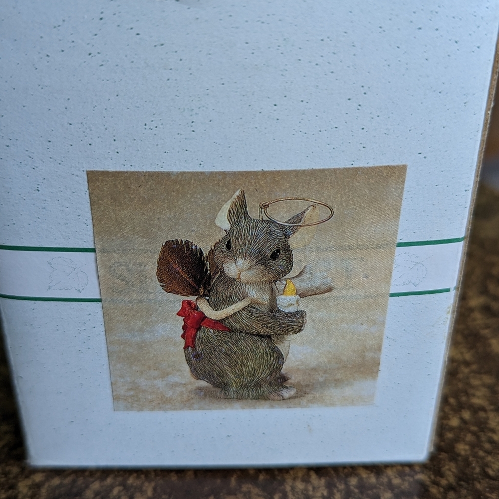 Charming tail collectible figurine "Angel of light" an original box in mint cond